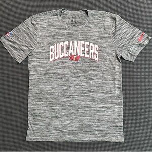 Nike Tampa Bay Buccaneers NFL On Field The Nike Tee Shirt Mens Medium